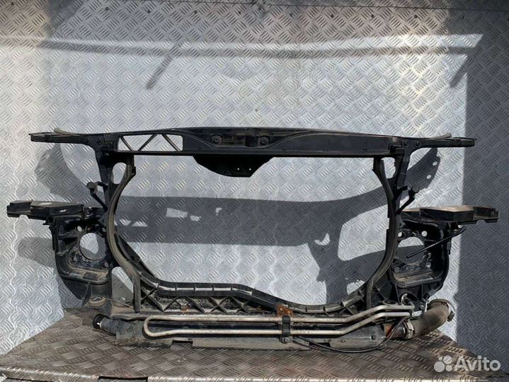 Панель передняя (телевизор) Audi A4 B6 2.5 4b00101