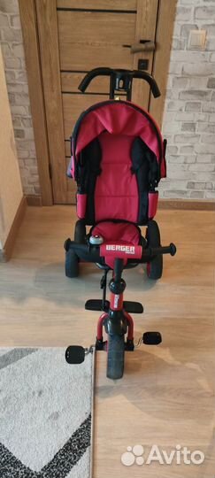 Детский велосипед с родительской ручкой