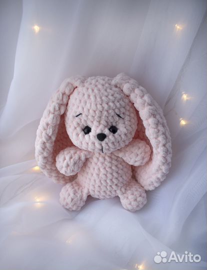 Зая Катя вязаная мягкая игрушка