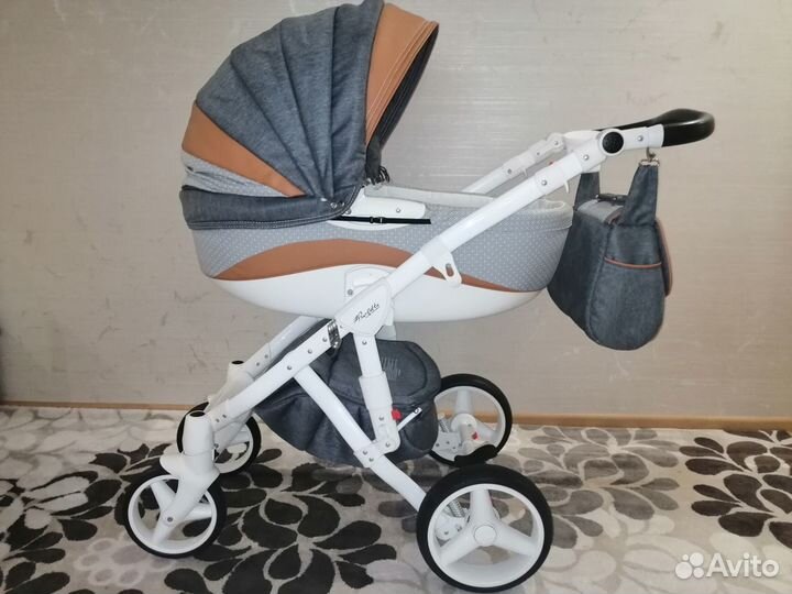 Продам Коляску 2 в 1 Adamex Barletta New