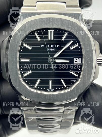 Часы Patek Philippe Nautilus 5711/1G-001 Black