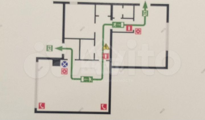 Торгово-офисная площадь Кулакова 1