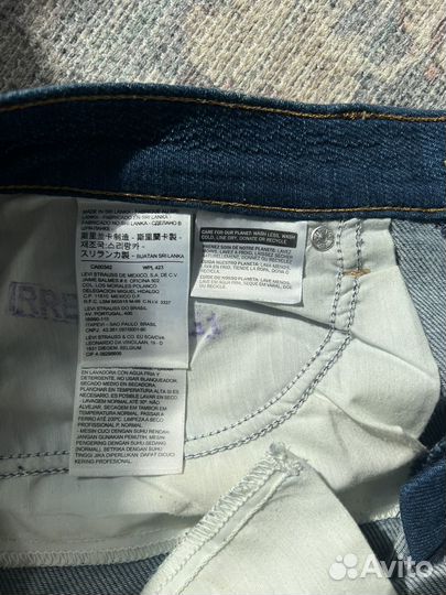 Женские брюки джинсы levis 28 размер