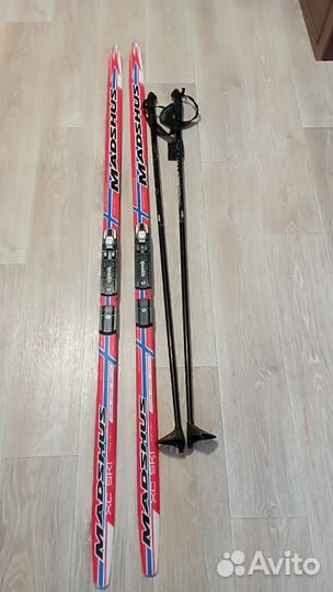 Беговые лыжи