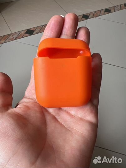 Чехол на airpods