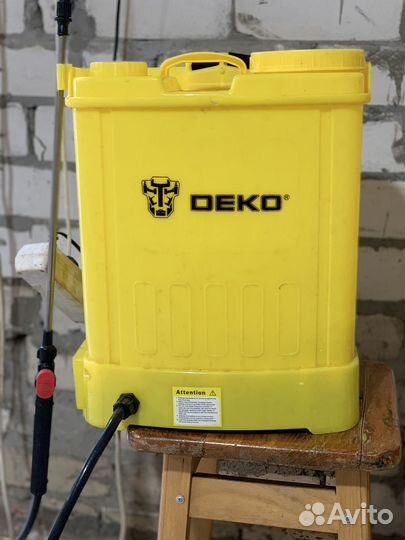 Опрыскиватель садовый электрический