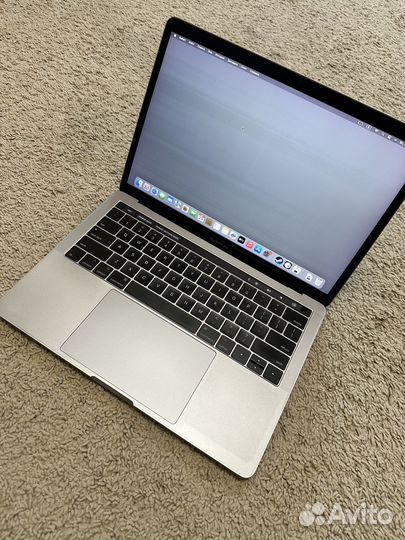 Apple MacBook Pro 13 2017r intel i7 16gb