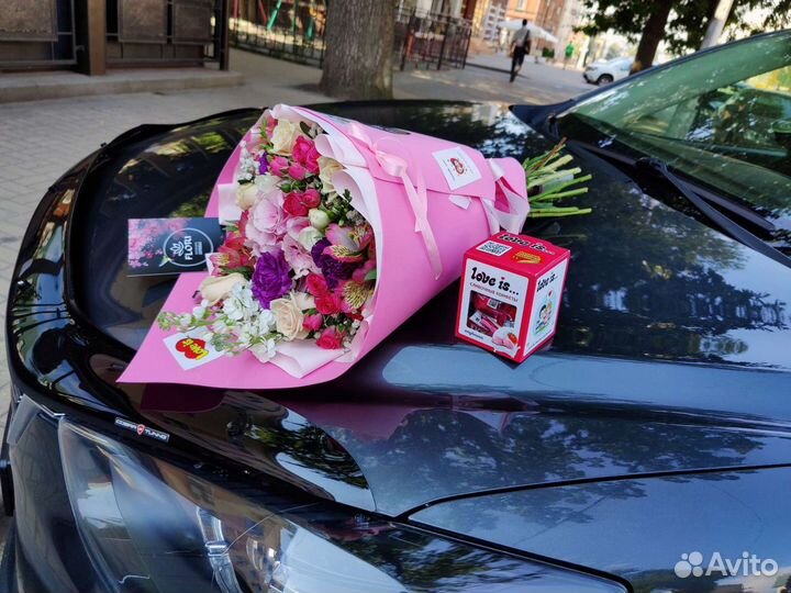 Цветы в Липецке букет в стиле love is