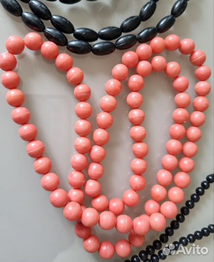 Бусы разные бижутерия