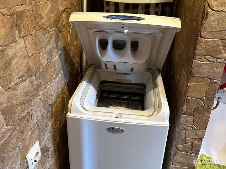 Стиральная машина с вертикальной загрузкой