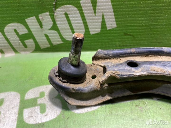 Рычаг подвески нижний передний левый Nissan March