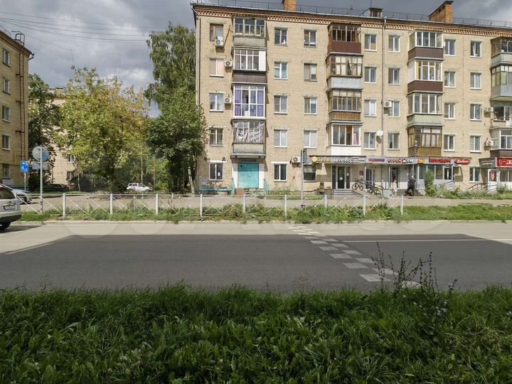 Первая линия трафик, 74 м²