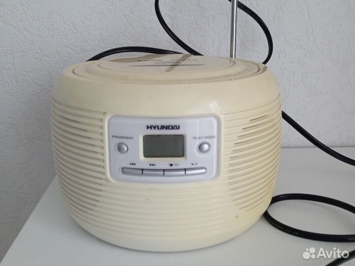 Радиоприемник Hyundai