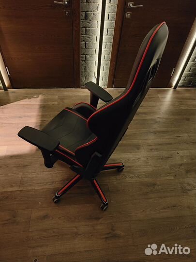 Компьютерное кресло DxRacer бу