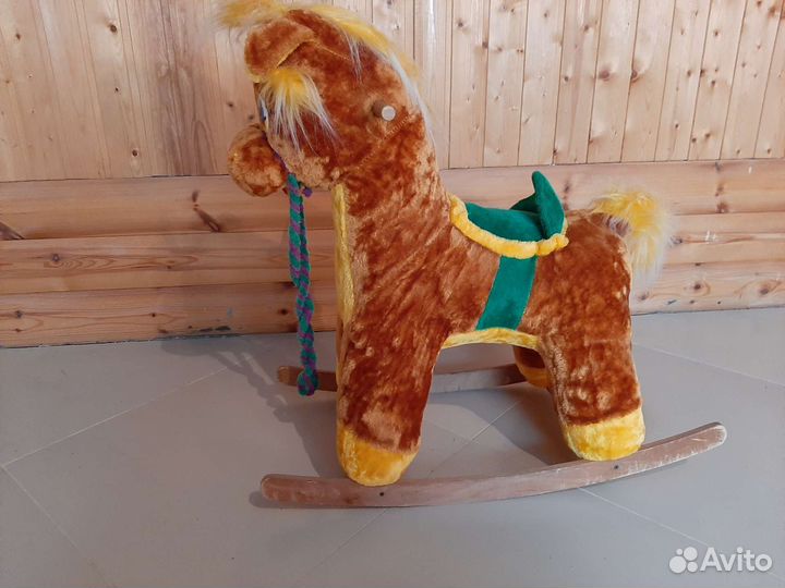 Игрушка- качалка -лошадка