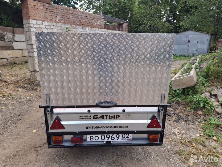 Прицеп легковой