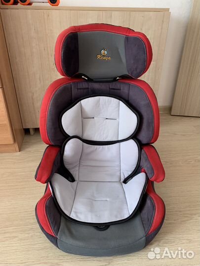 Автомобильное кресло/бустер