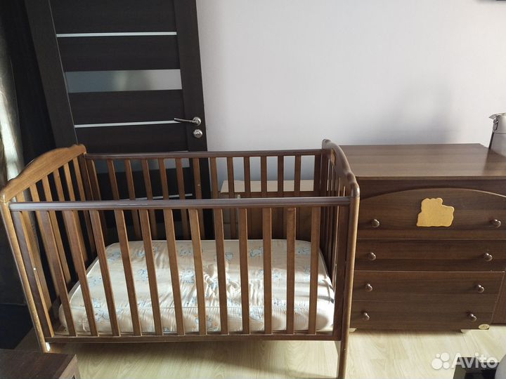 Детская мебель bambolina Италия кроватка и комод