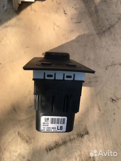 Блок управленя фар на опель zafira B