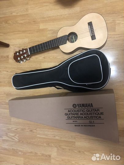 Гитара 1/8, гиталеле