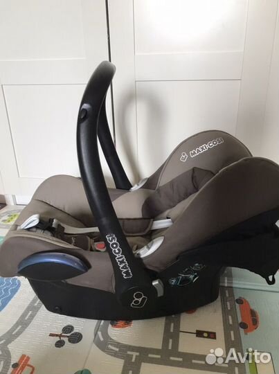 Автокресло автолюлька maxi cosi cabriofix 0+