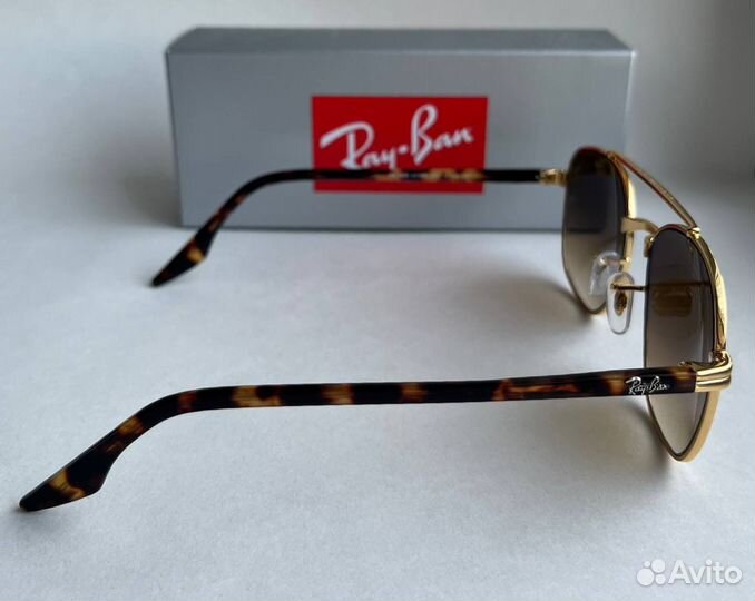 Очки Ray Ban RB 3688 коричневые