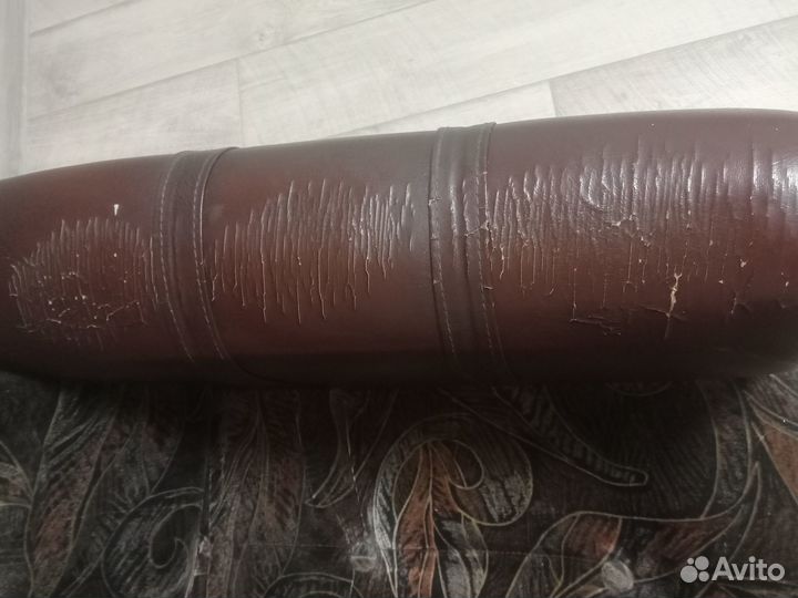 Мягкое кресло