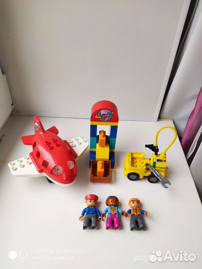 Лего дупло аэропорт 10590
