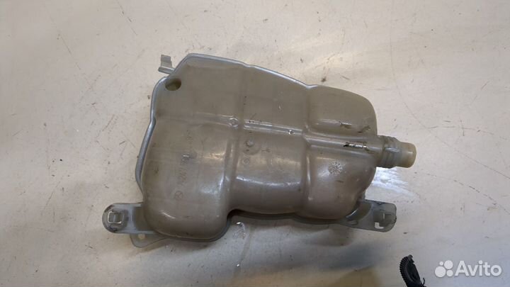 Бачок расширительный Mercedes A W177 2018