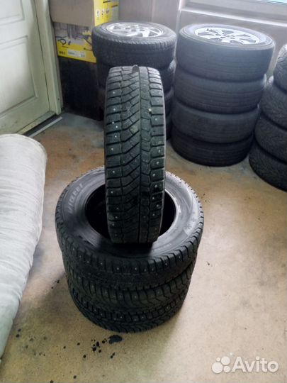 Viatti Brina Nordico V-522 185/65 R15