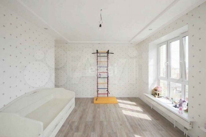 3-к. квартира, 102 м², 16/16 эт.