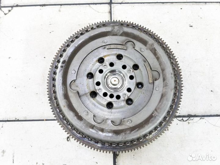 Маховик МКПП W638 V-class Vito 611.980