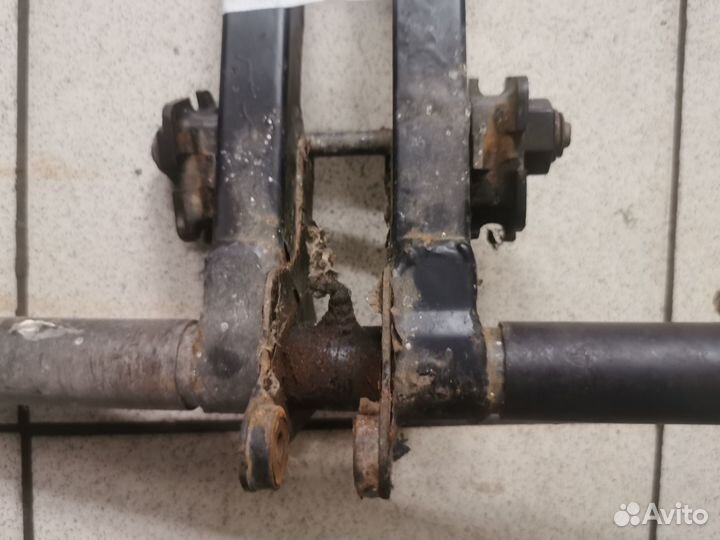 Рычаг маятник BRP ski-doo Grand Touring 700