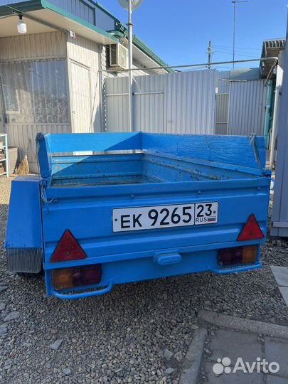 Прицеп легковой