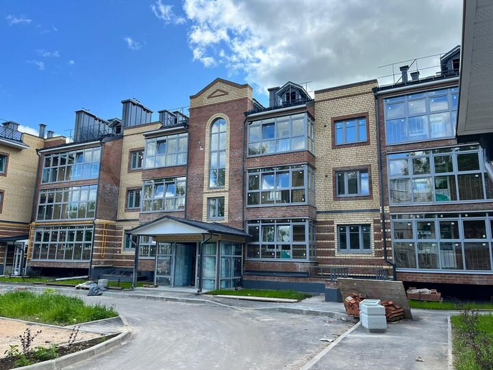 3-к. квартира, 79,9 м², 2/2 эт.