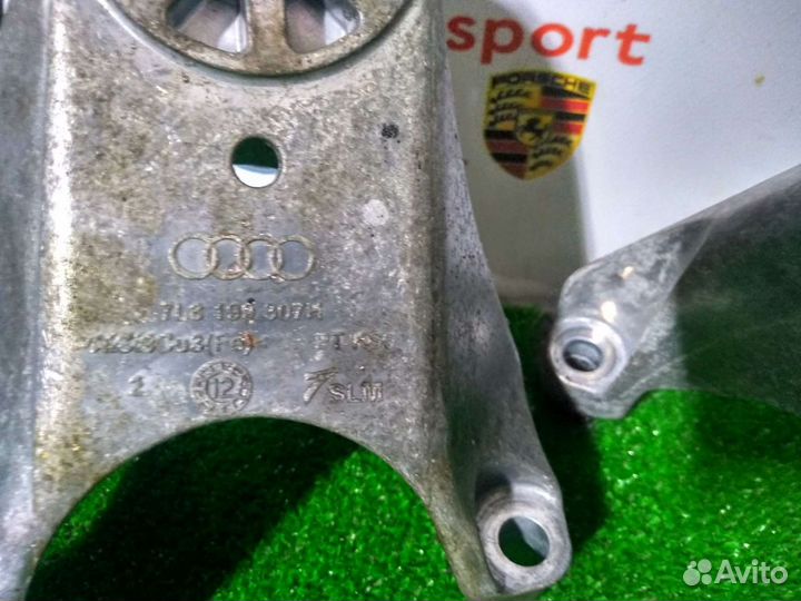 Кронштейны опоры двигателя Audi Q7