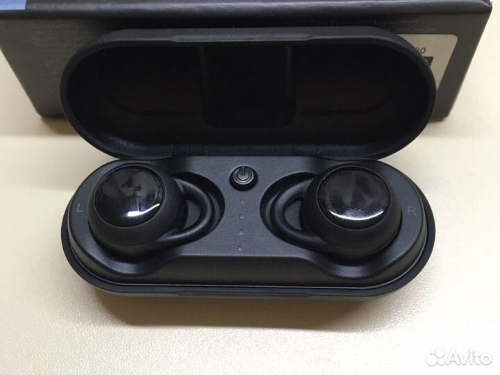 Беспроводные наушники