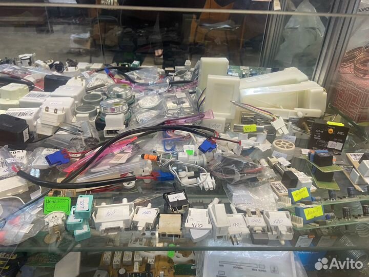 Запчасти для холодильника в ассортимента