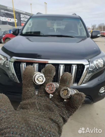 Снятие секреток. Выездной шиномонтаж