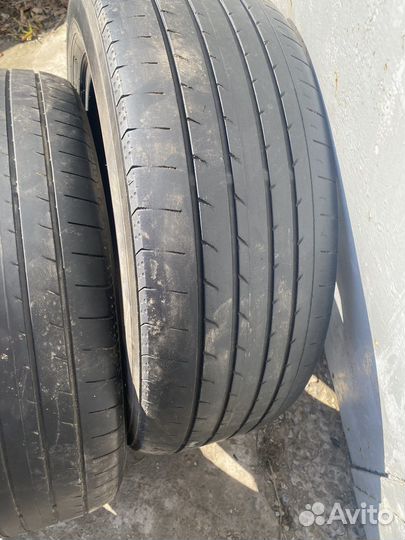 Yokohama BluEarth RV-02 215/60 R17 96