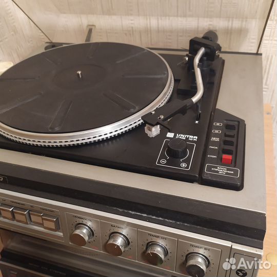 Проигрыватель винила Вега-109 с колонками