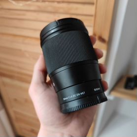 Объектив sigma 16mm f1.4 Sony e