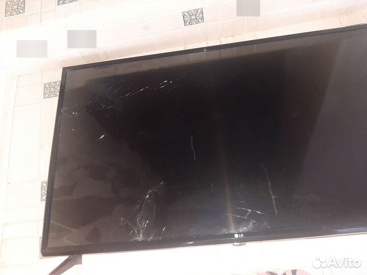 Телевизор lg на запчасти