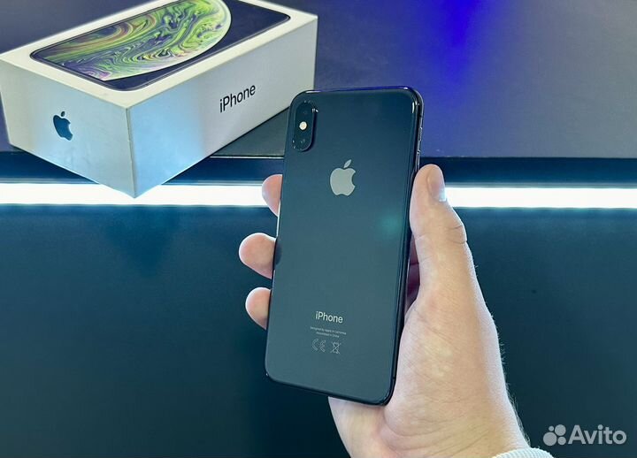 iPhone Xs, 64 ГБ