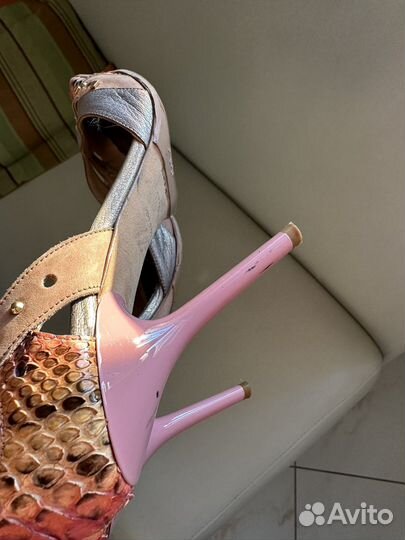 Туфли женские