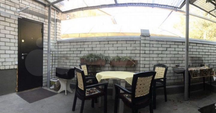 2-к. квартира, 50 м², 1/2 эт.