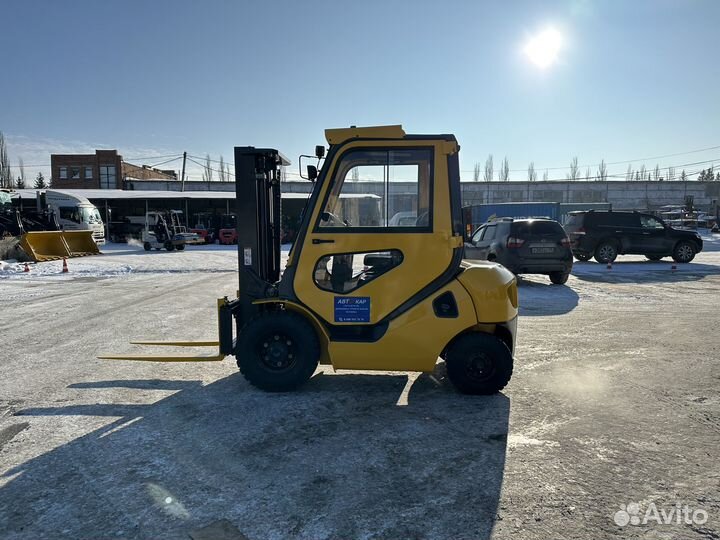 Вилочный погрузчик Komatsu FD20T-17, 2010