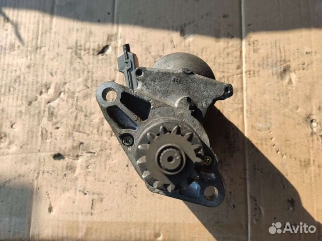 Стартер на Toyota RAV4 2004г 2,0 бензин