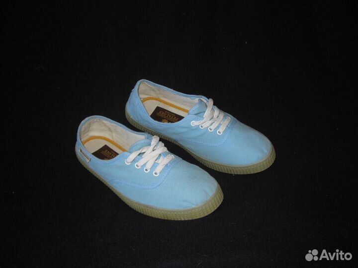 Полукеды Petalous Испания на 35 размер