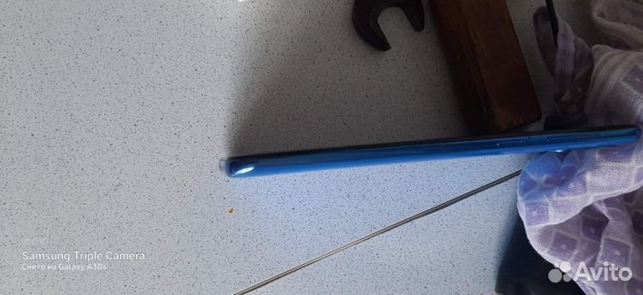 Samsung Galaxy A50, 4/64 ГБ